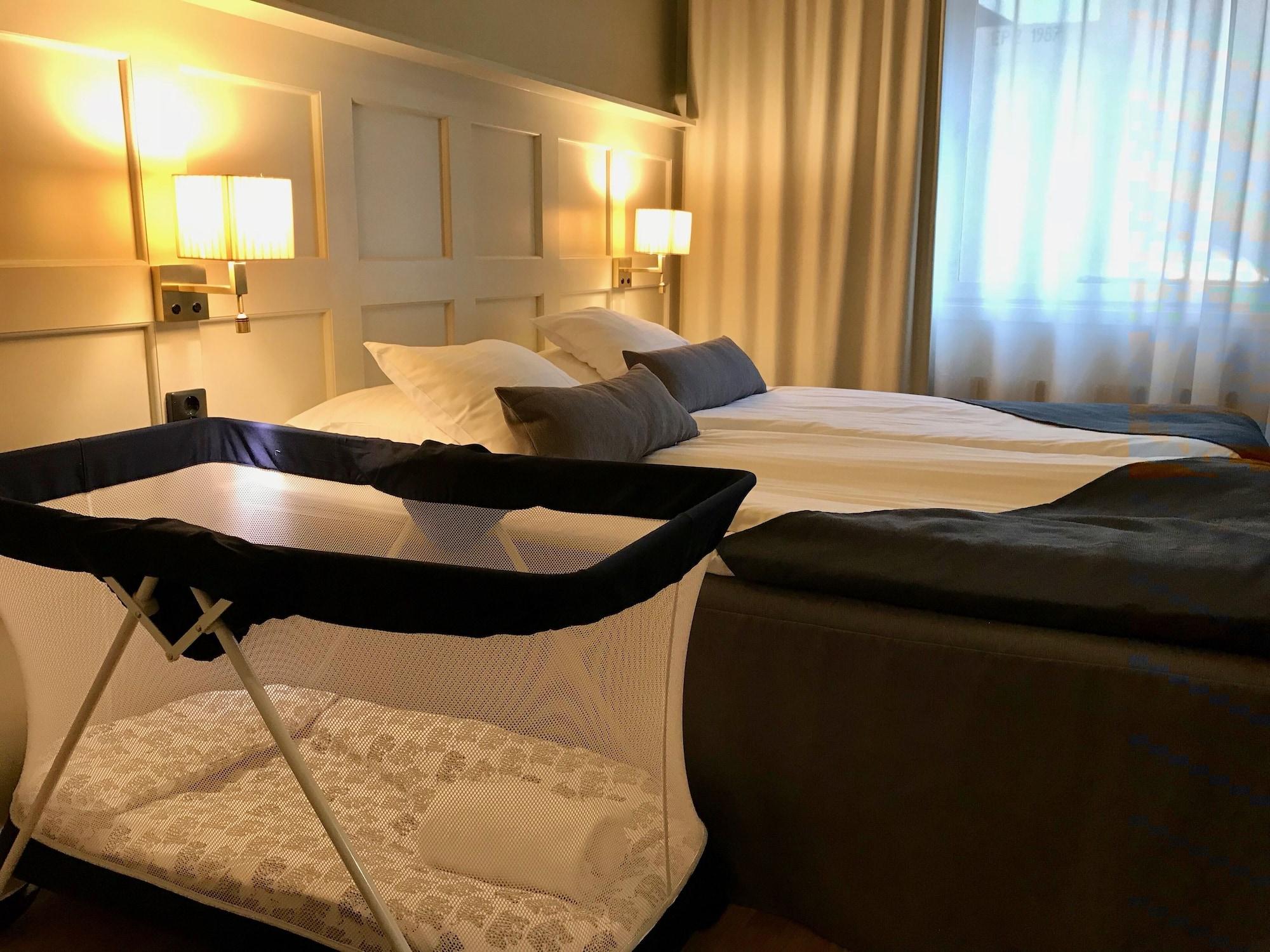 Western Baltic Hotel