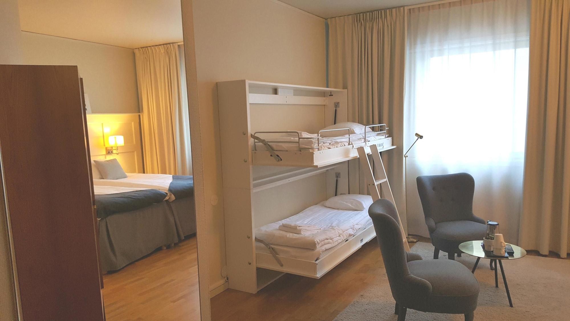 Hotel Western Baltic 4*