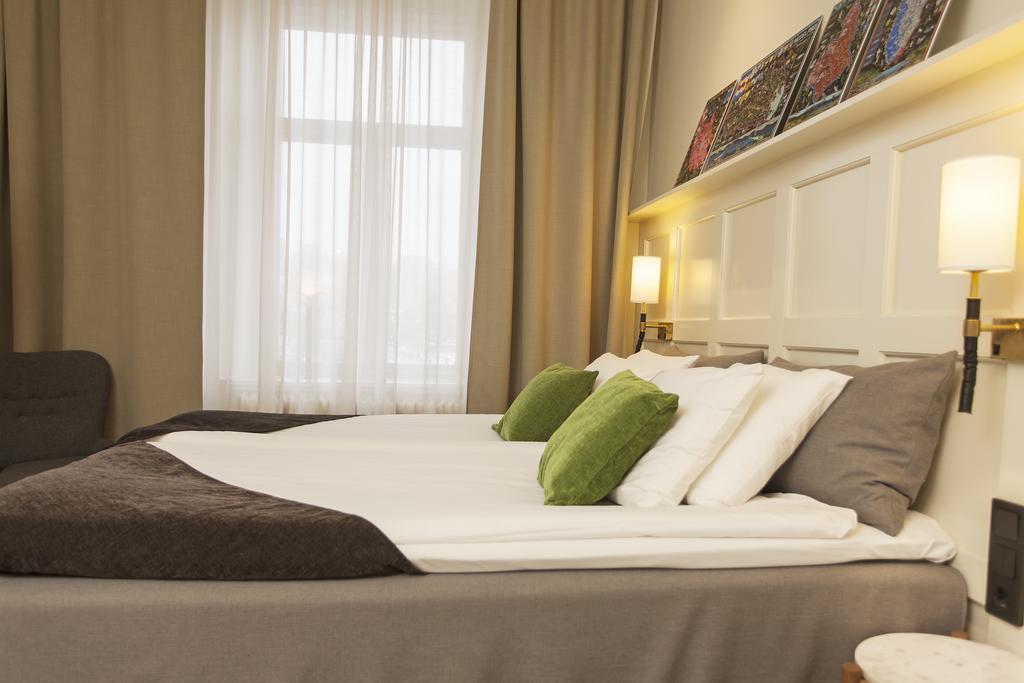 Western Baltic 4*