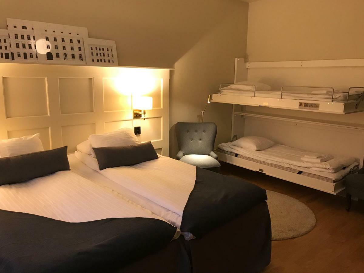 Western Baltic 4*